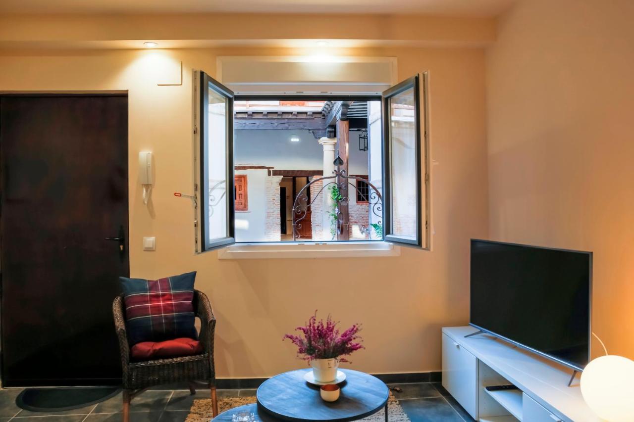 Appartement La Casona Del Asno à Alcalá de Henares Extérieur photo